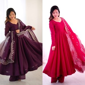 Heavy fendy silk  gown with duppata