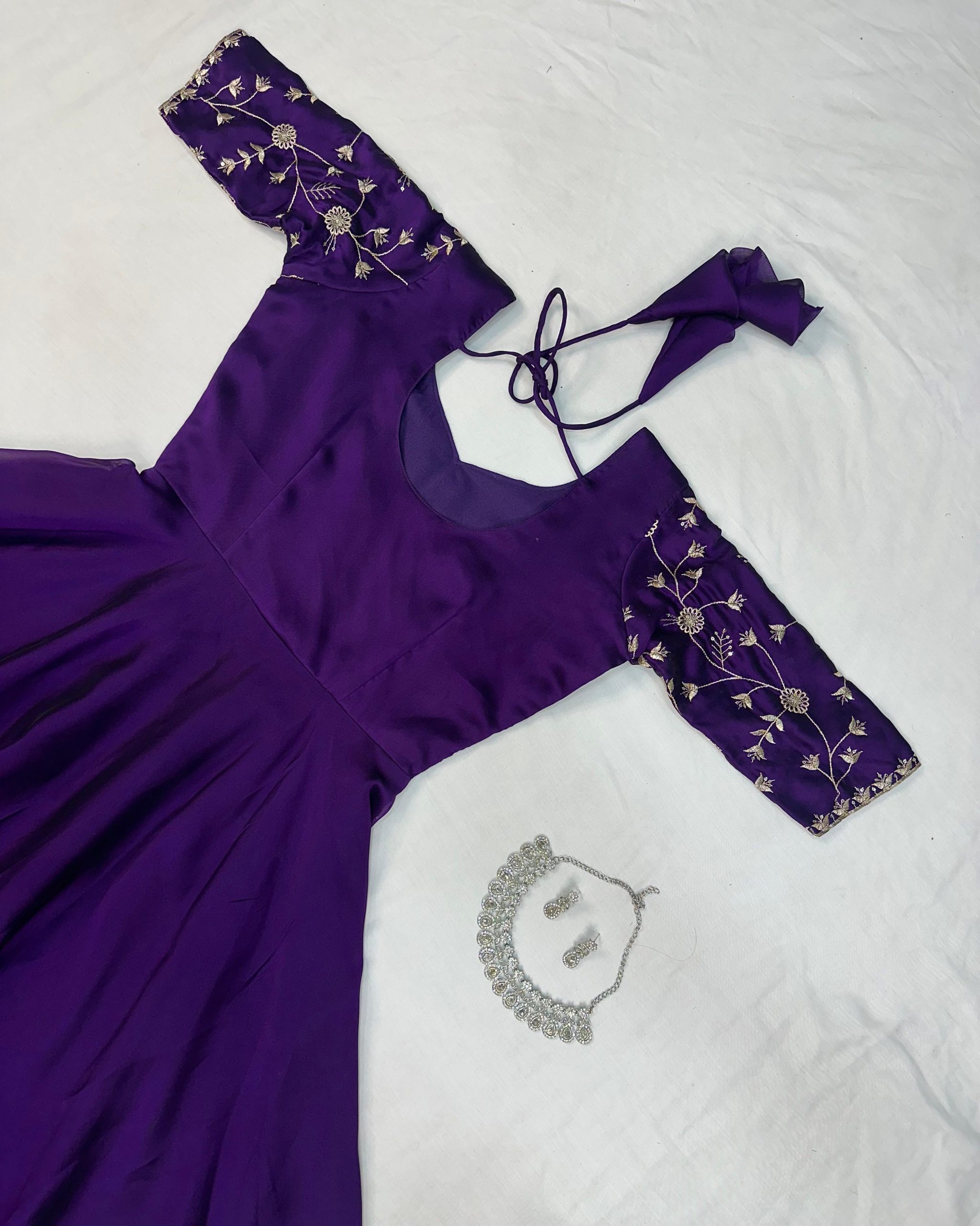 Ambika silk gown - Image 5