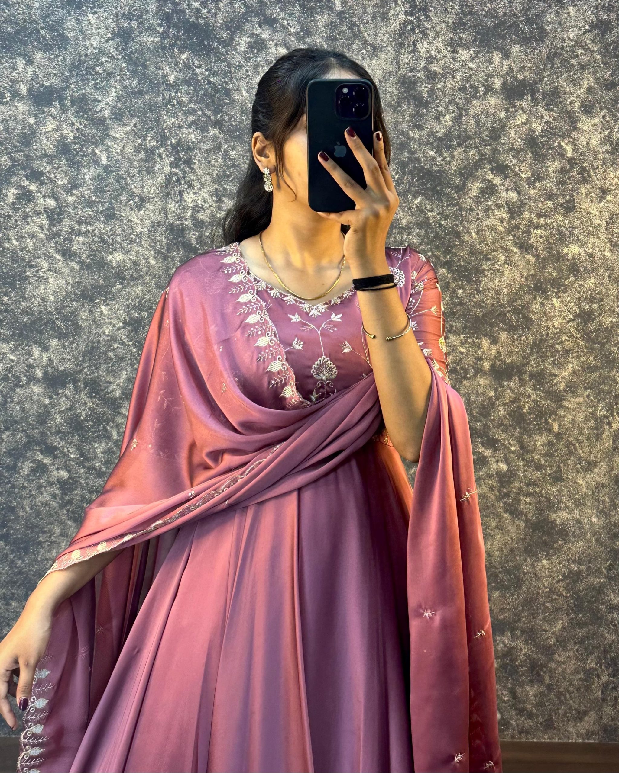 Ambika silk gown - Image 4