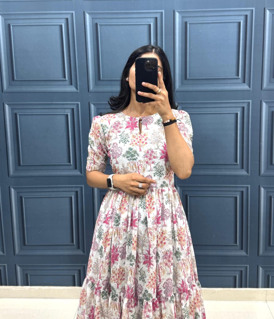 Hakuba Maxi Dress - Image 4