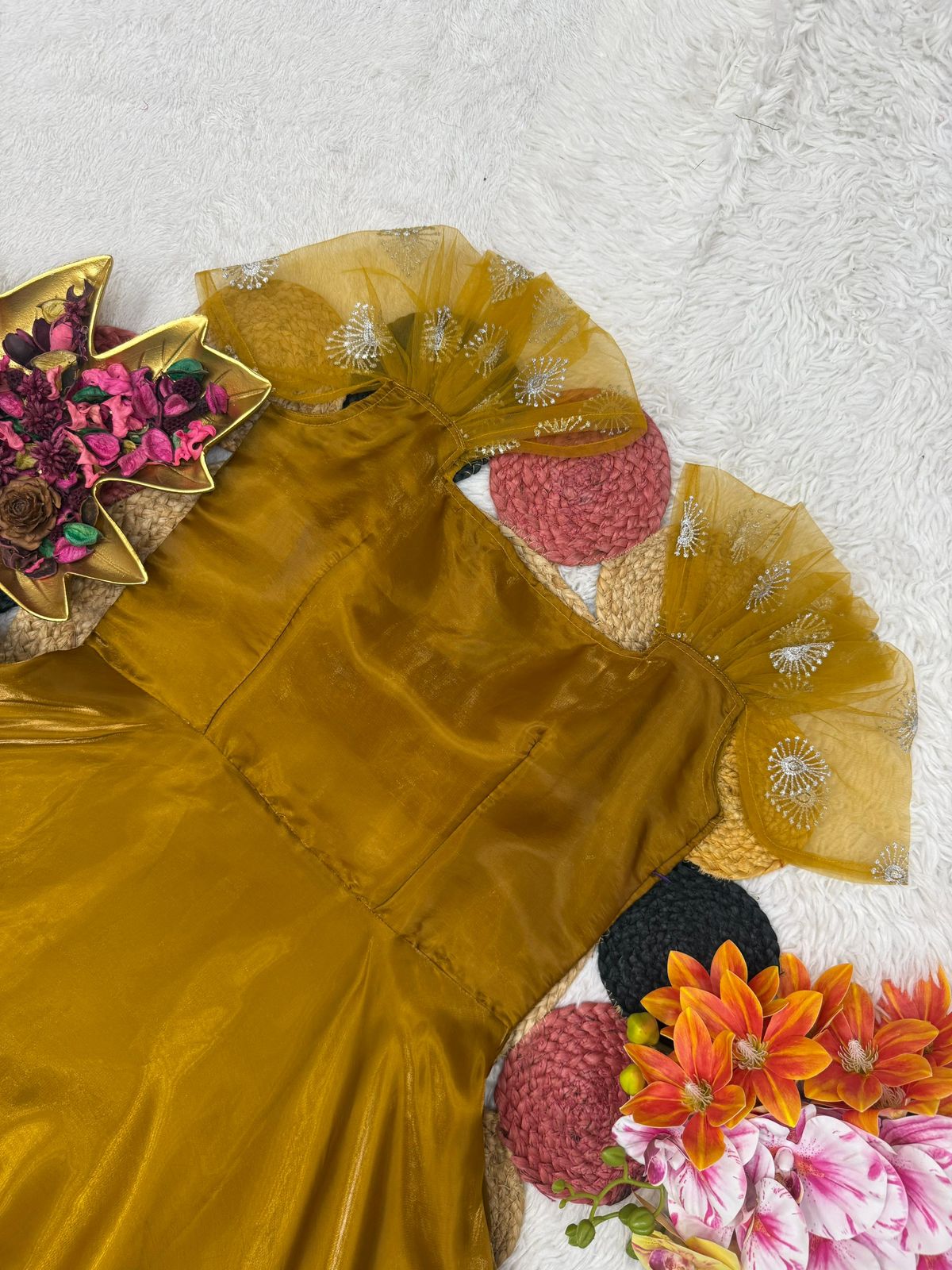 new Space Silk Gown - Image 6