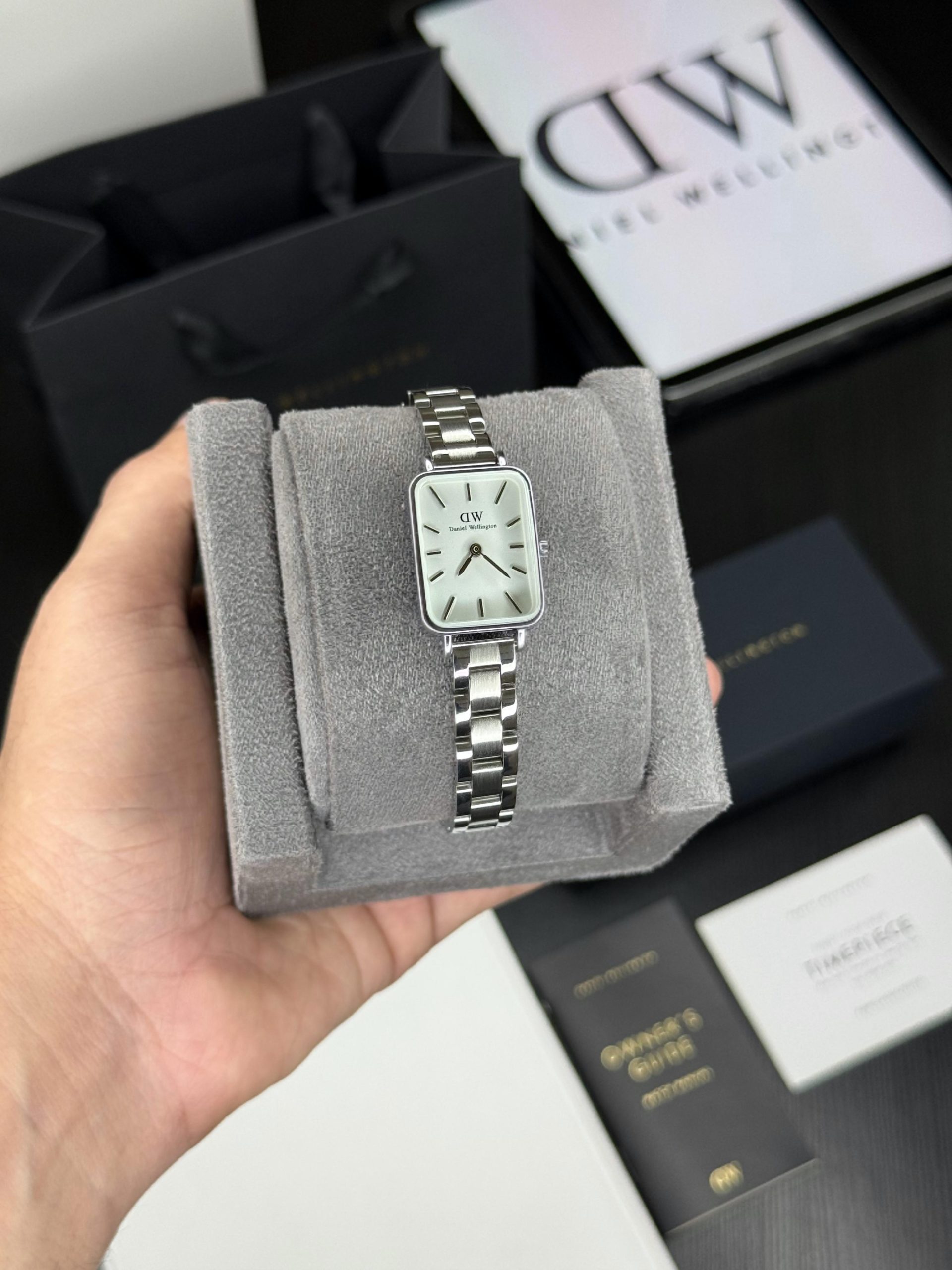 Danial Wellinton ladies luxury watch - Image 3