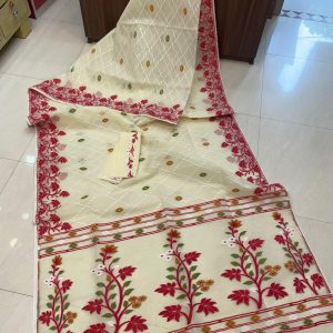 Bengal Jamdani saree