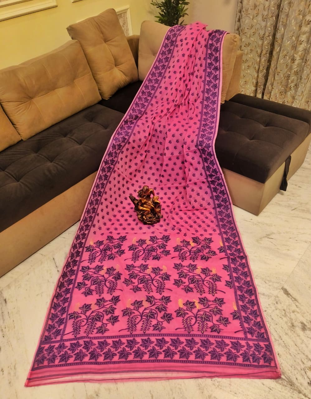 Premium Resham Dhakai Jamdani Saree - Image 15