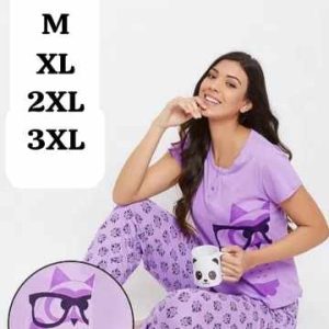 Clovia Pyjama & Capri Set