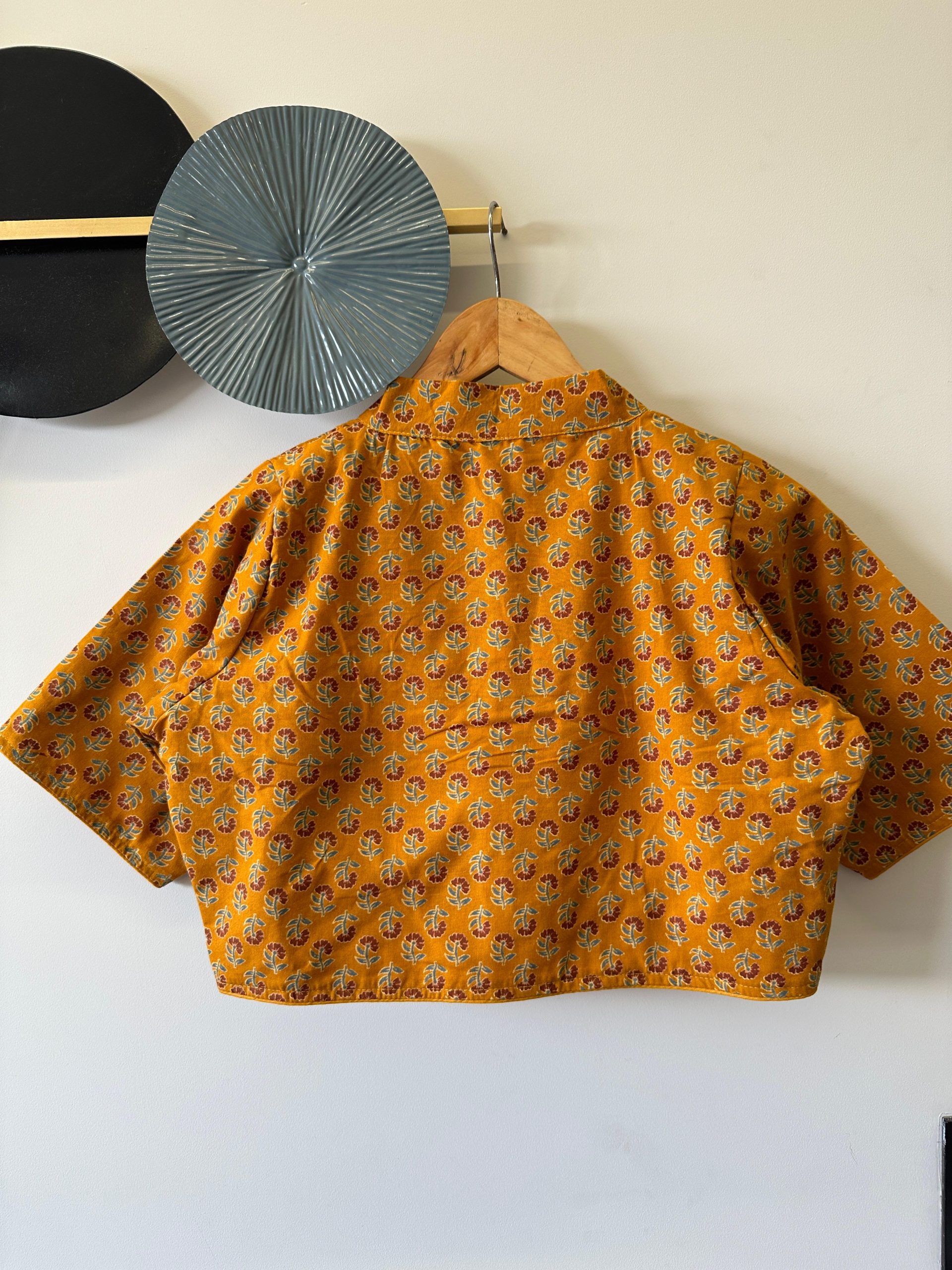 Ajrakh Cotton Collar Blouse with Padded Cotton Lining - Image 4