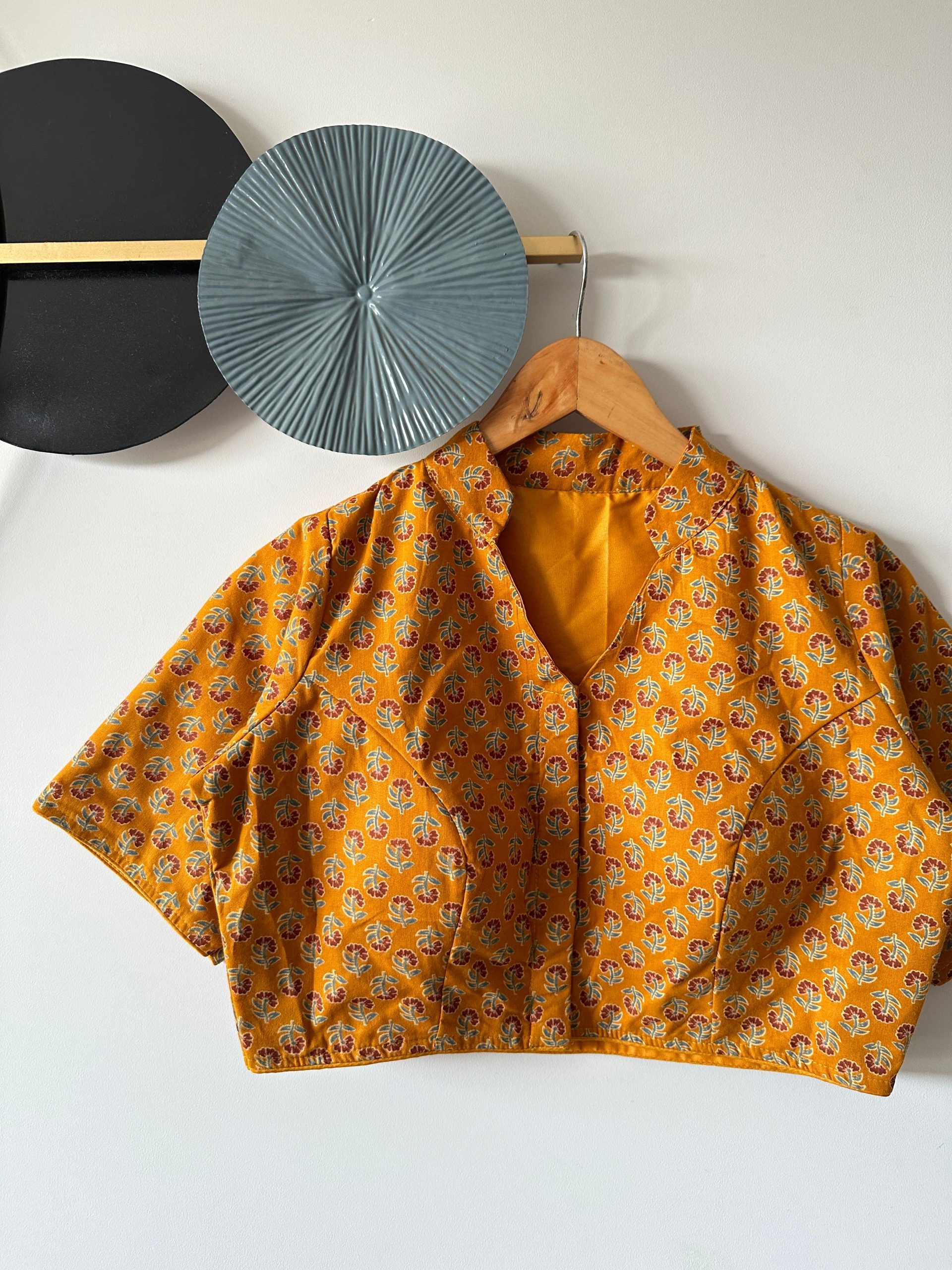 Ajrakh Cotton Collar Blouse with Padded Cotton Lining - Image 3