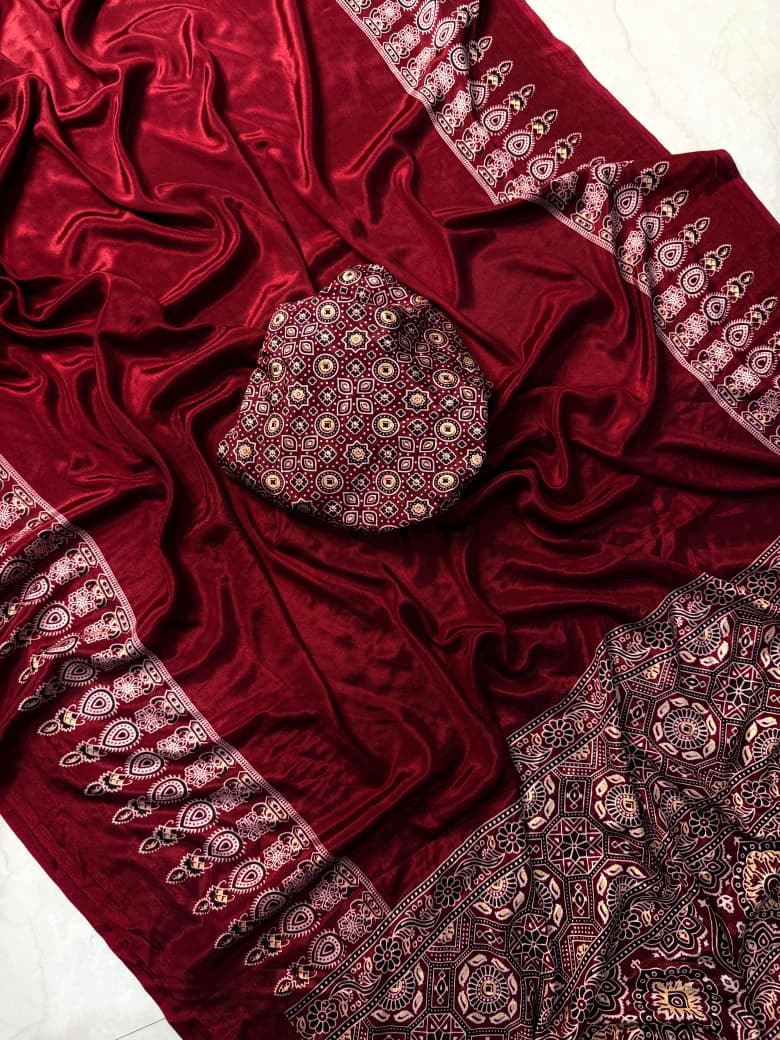 Ajrakh Aura Crepe Silk Saree - Image 3