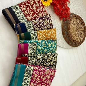 Super Mul Mul Cotton Patola Leheriya Saree with Designer Pallu & Sequins Blouse