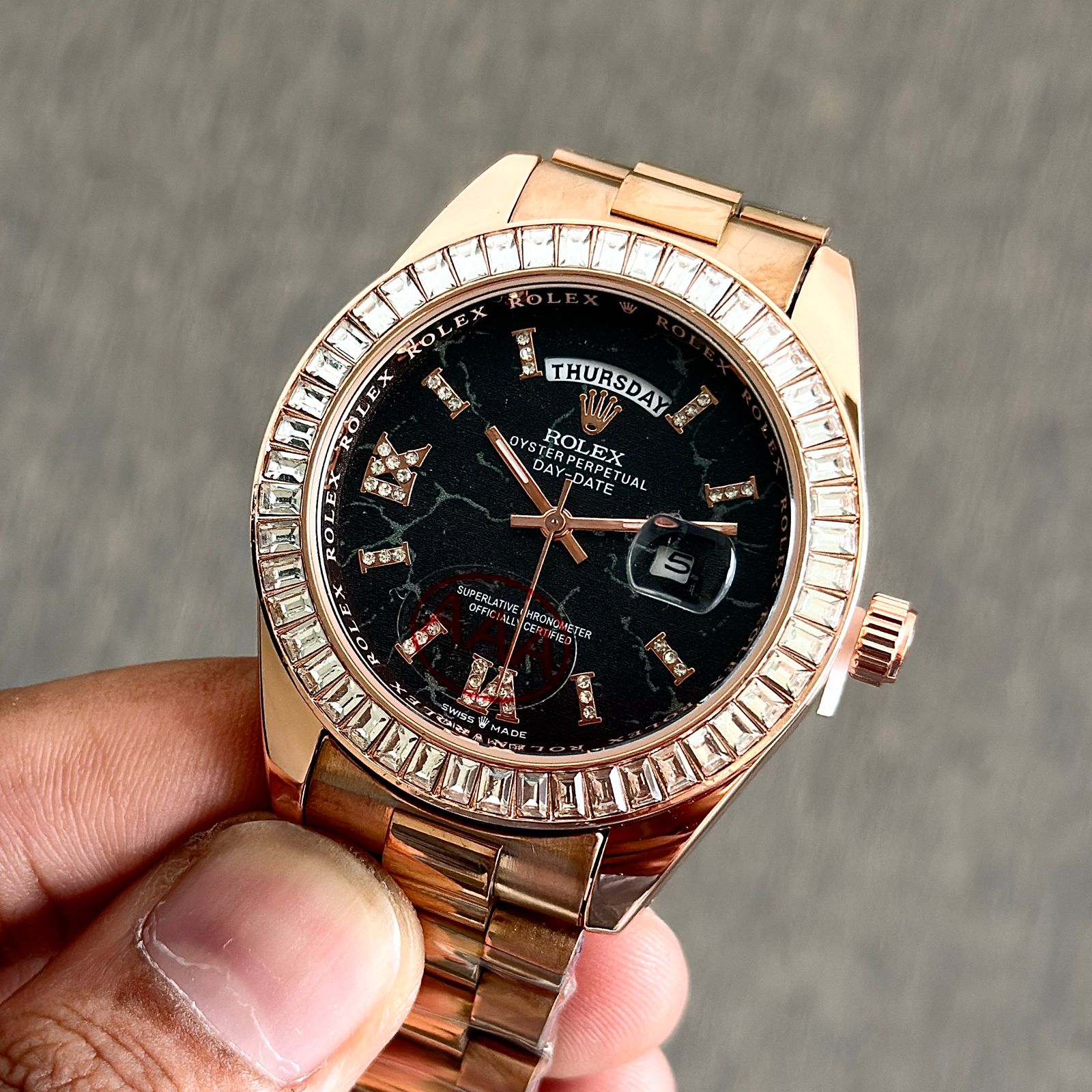 Rolax Day-Date Eisenkiesel Dial Diamond Bezel Men’s Watch - Image 3