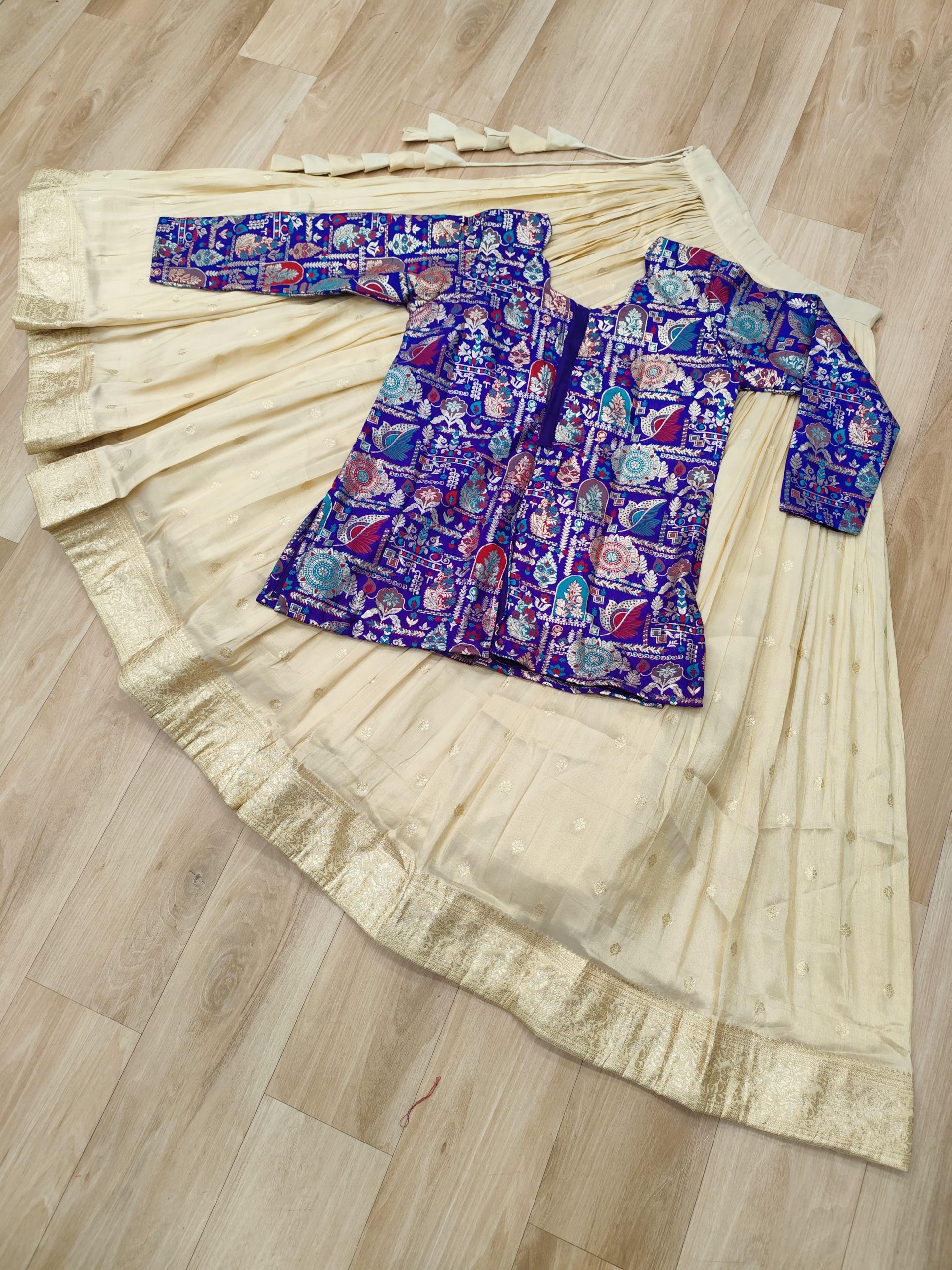 Cosmos Jacquard Premium Readymade Lehenga Choli Set 2026 - Image 4