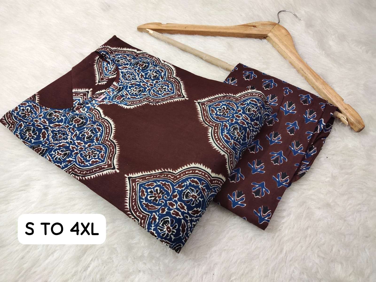 Jaipuri Angrakha Cambric Cotton Kurti Pant Set - Image 29