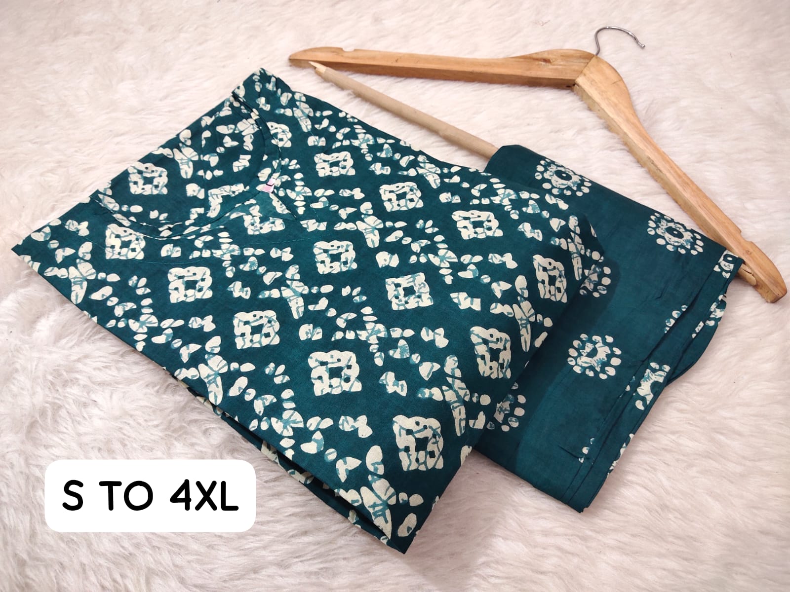 Jaipuri Angrakha Cambric Cotton Kurti Pant Set - Image 10