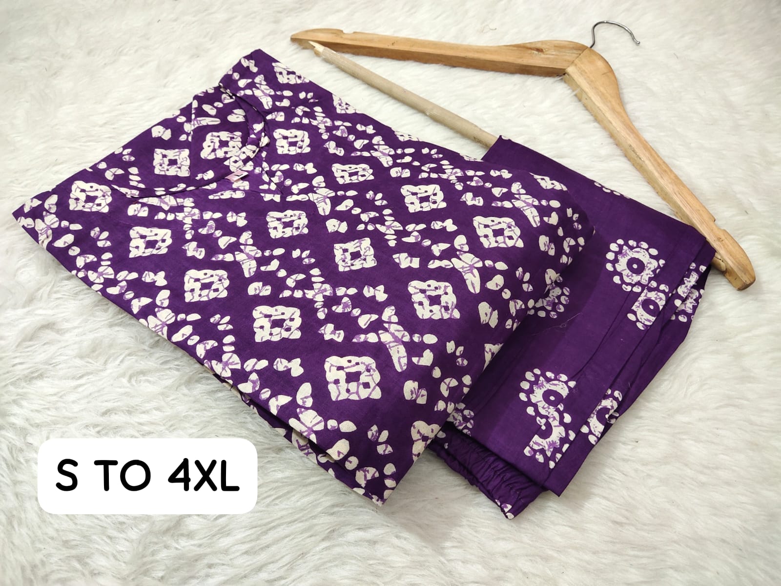 Jaipuri Angrakha Cambric Cotton Kurti Pant Set - Image 5