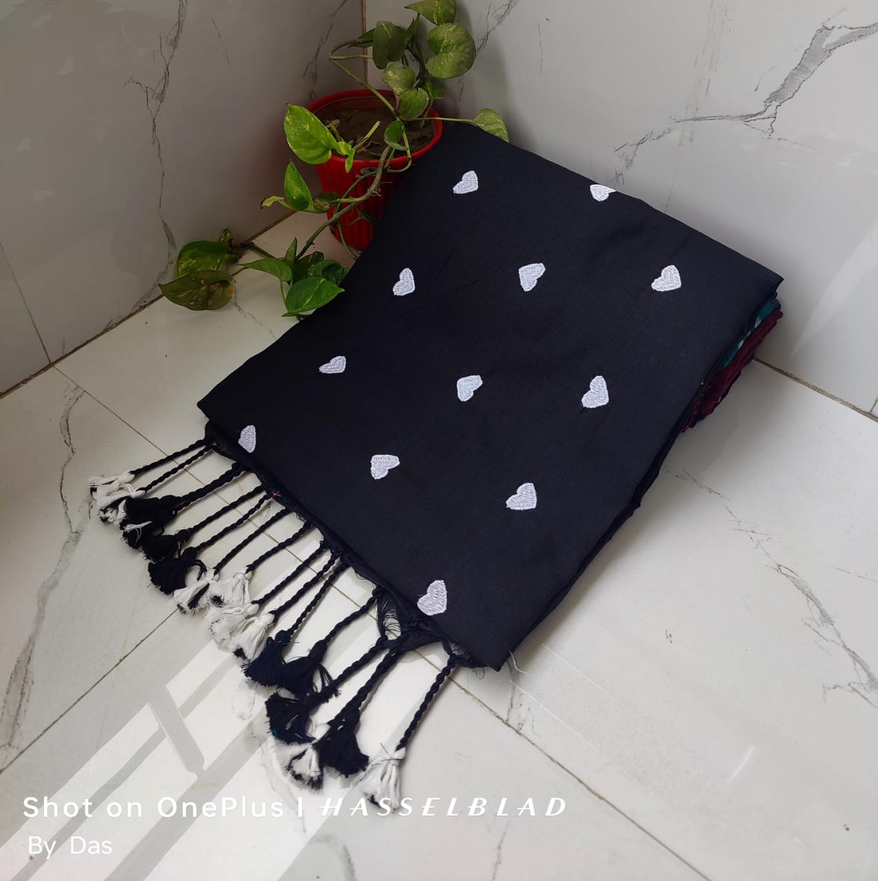Handloom Khadi Cotton Love Embroidery Saree - Image 15