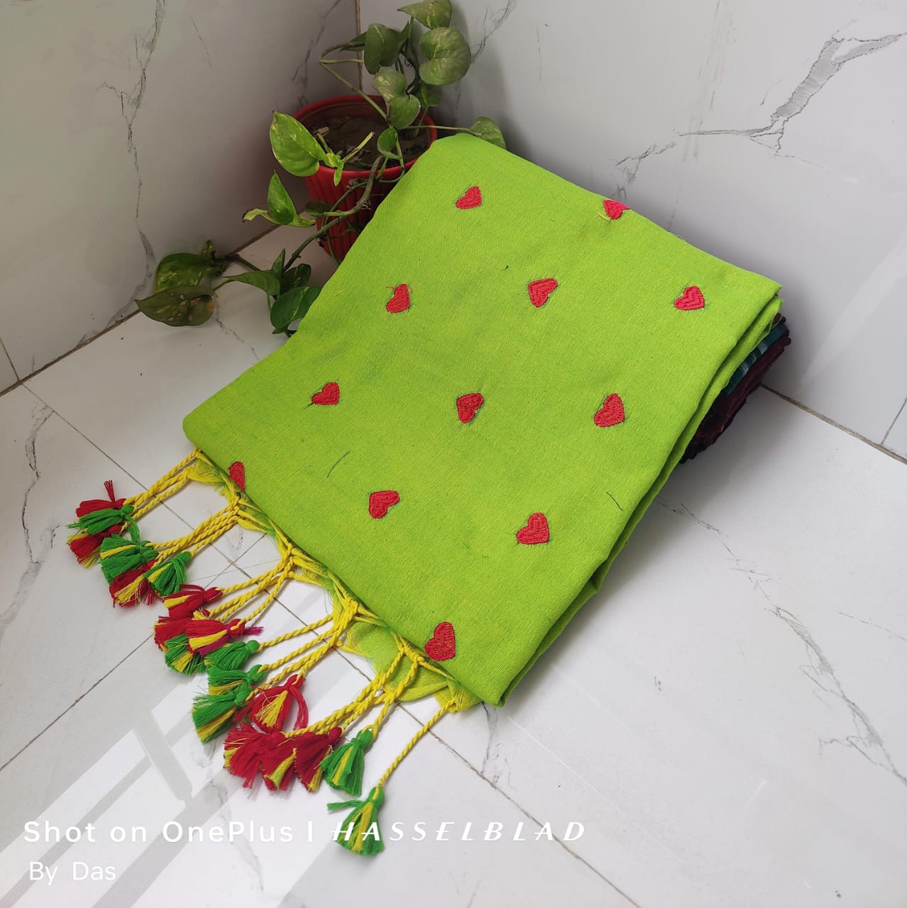 Handloom Khadi Cotton Love Embroidery Saree - Image 4
