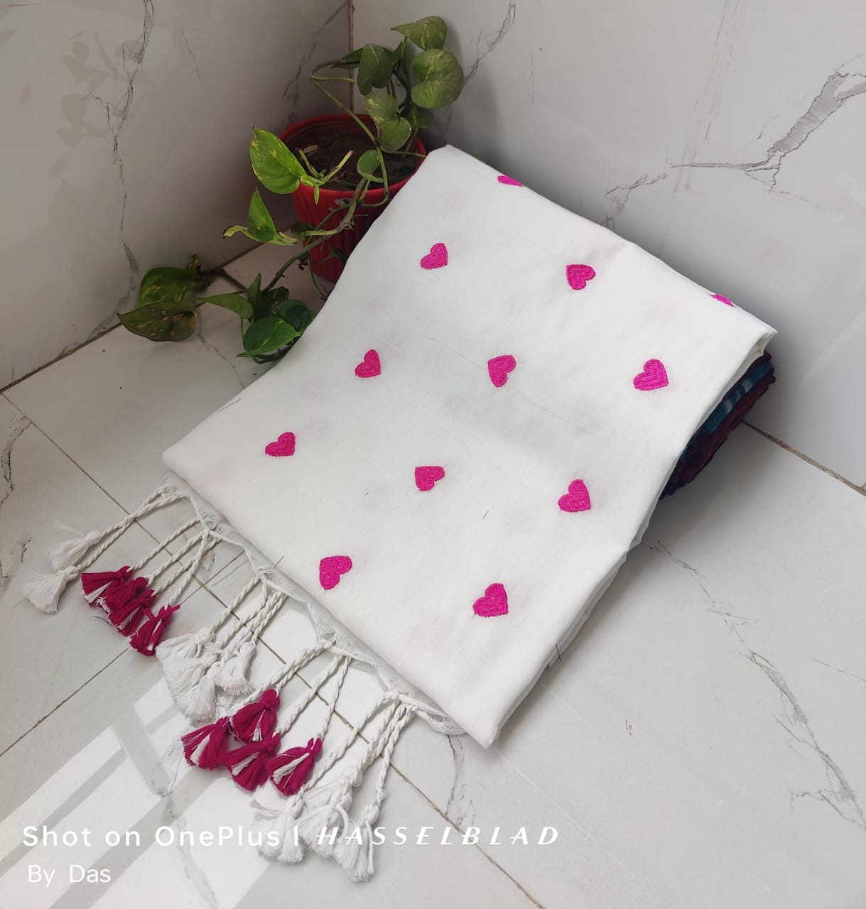 Handloom Khadi Cotton Love Embroidery Saree - Image 7