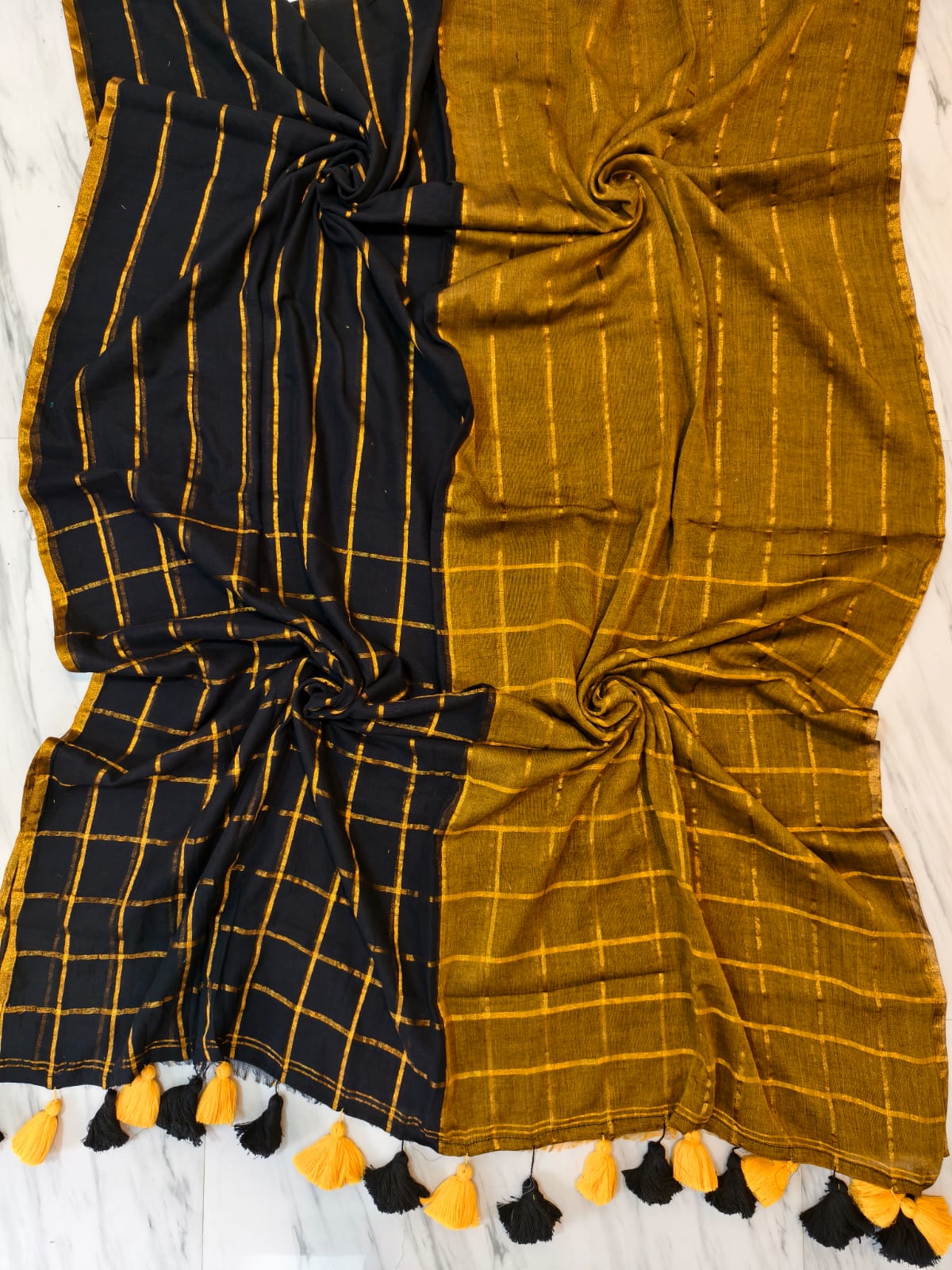 Pure 120 Count Mul Cotton Zari Stripes Saree - Image 4