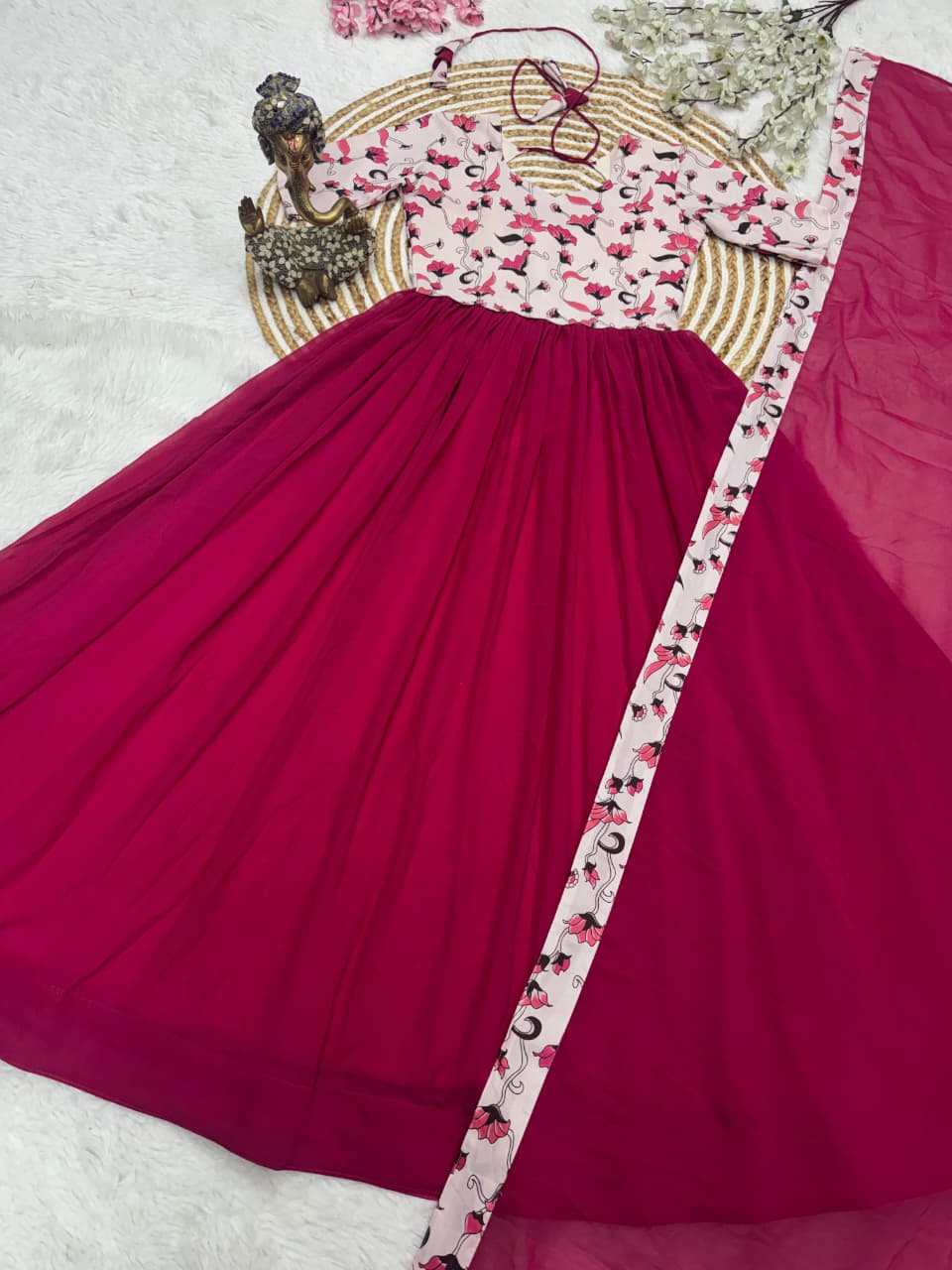 Traditional Kalamkari Fox Georgette Lace Border Outfit Set - Image 3