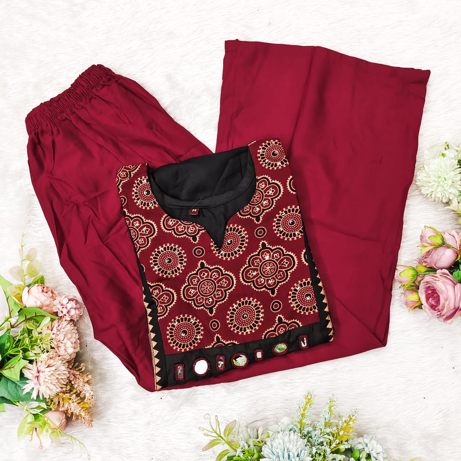 Mirror Grace Handblock Kurti Plazo Set - Image 2