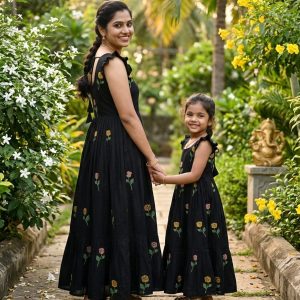 Elegant Black Floral Mother–Daughter Embroidered Gown Set