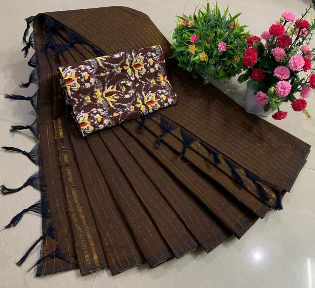 Exclusive Kanchi Cotton Saree with Kalamkari Blouse Set - Image 11