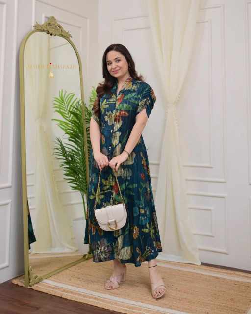 Printed A-Line Button Style Rayon Midi Dress - Image 3