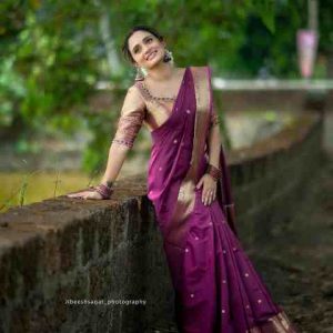 Celebrity-Inspired Semi Kanchivaram Soft Silk Saree with Designer Pallu & Blouse