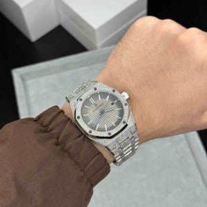 Audemas Piget Royal Oak Frosted Automatic Men’s Watch