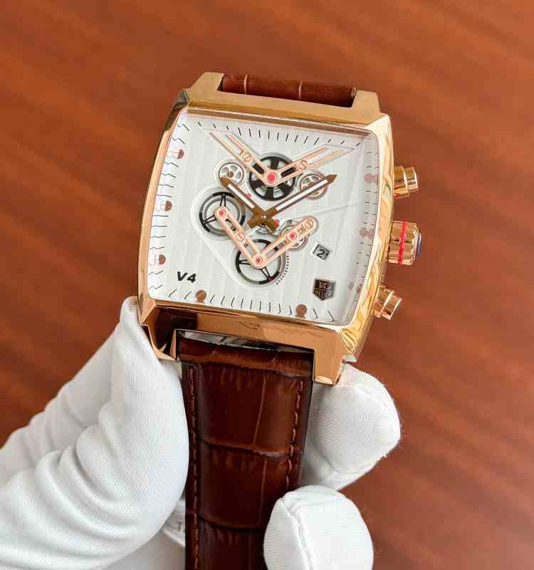 Tag Huer Premium Chronograph Men’s Watch - Image 6
