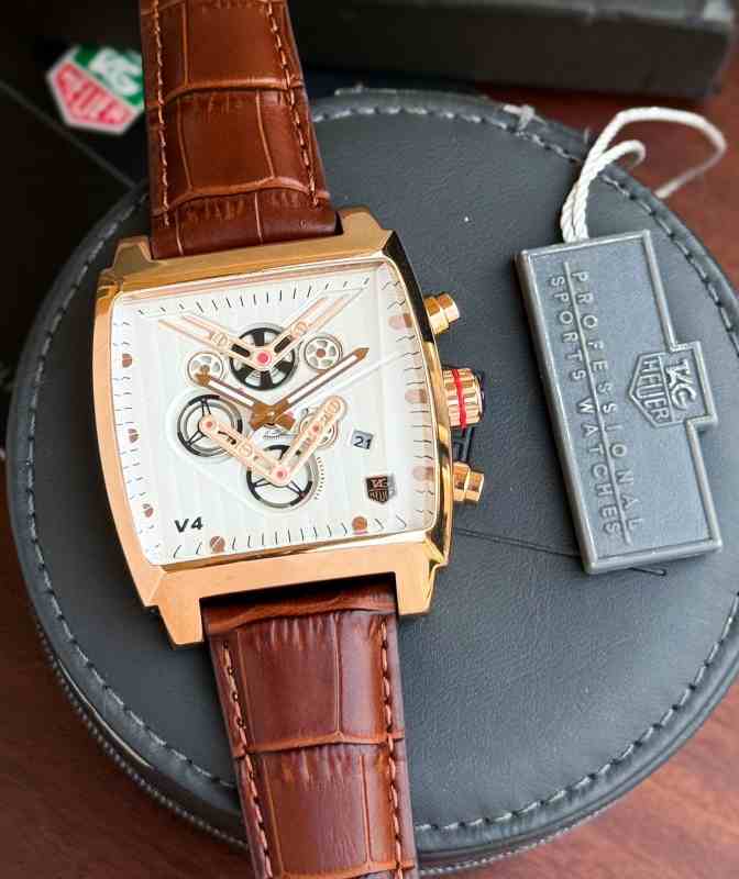 Tag Huer Premium Chronograph Men’s Watch - Image 2