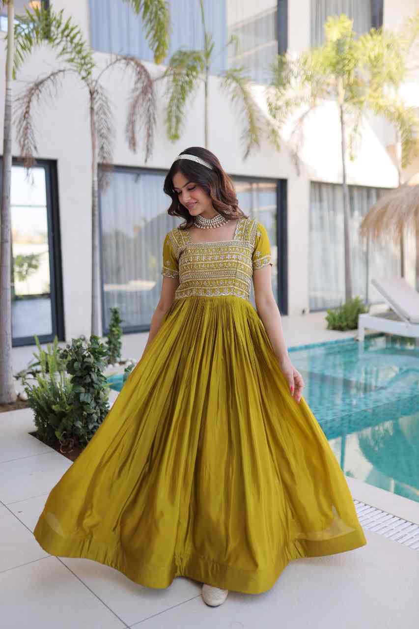 Premium Designer Readymade Gown Collection 2026 - Image 7
