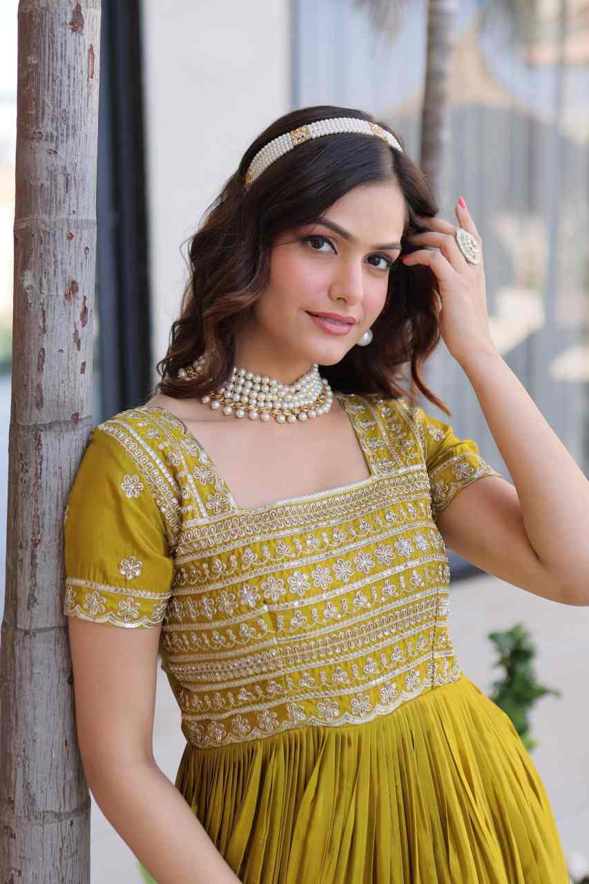 Premium Designer Readymade Gown Collection 2026 - Image 9