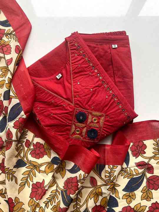 Stylish Ethnic Kurti Pant Dupatta Set - Image 15
