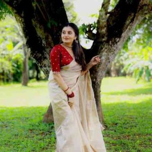 Best Seller Premium Crush Saree – Gold Single Color Edition