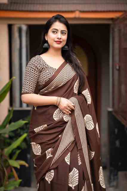 Batik Style Printed Soft Cotton Feel Saree - Image 2